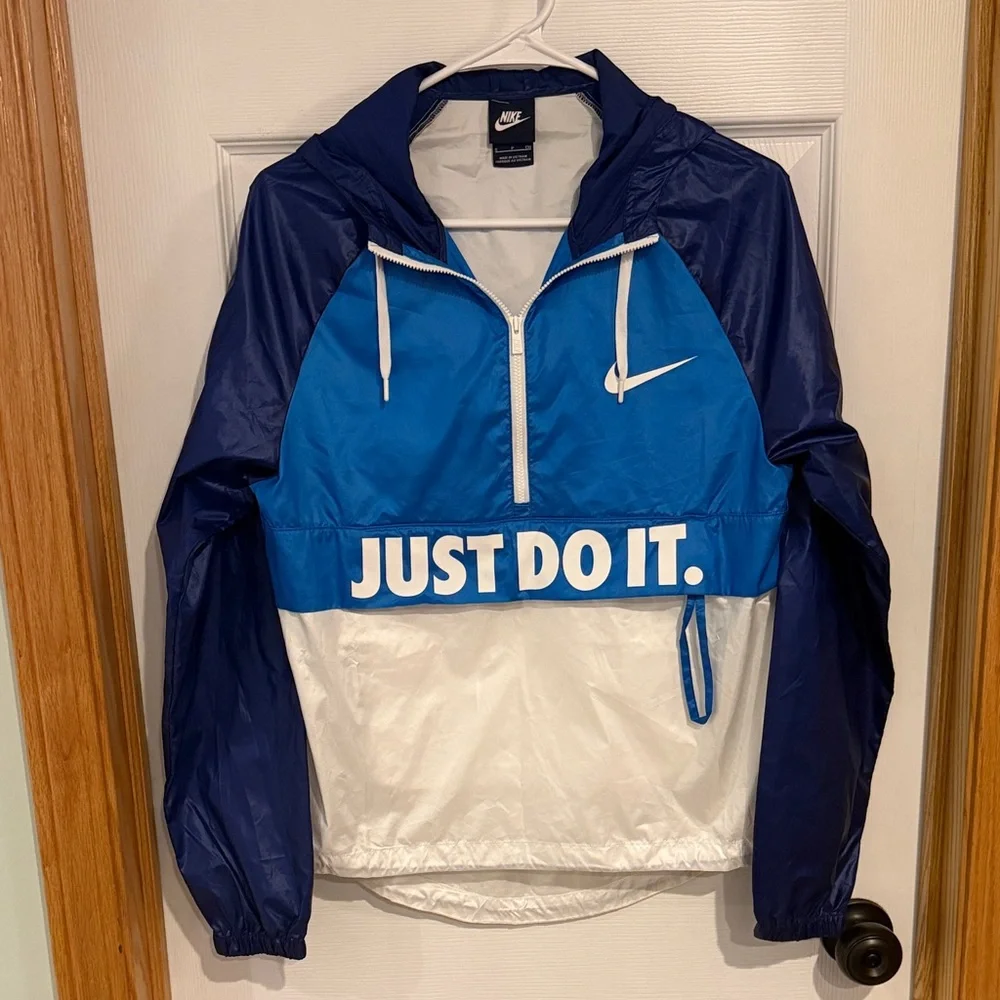 Nike size small